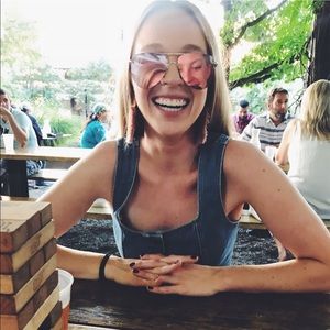 Meet your Posher, Ashley